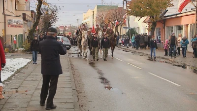 Rumia: uroczysty przemarsz z okazji Święta Niepodległości