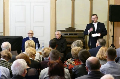 Apokalipsa św. Jana w impresji Macieja Tamkuna
