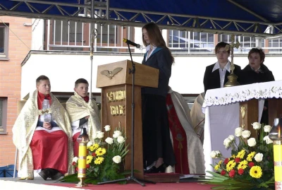 Rocznica nadania imienia Jana Pawła II Samorządowemu Gimnazjum w Bolszewie