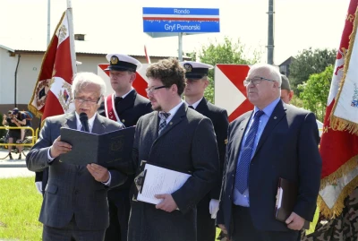 Rondo Tajnej Organizacji Wojskowej Gryf Pomorski – uroczyste otwarcie – fot. Leszek Spigarski