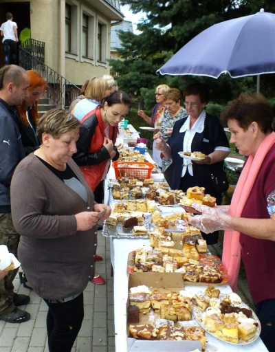 Festyn parafialny przy Rybackiej - Wrzesień z Maryją (fot. Leszek Spigarski)