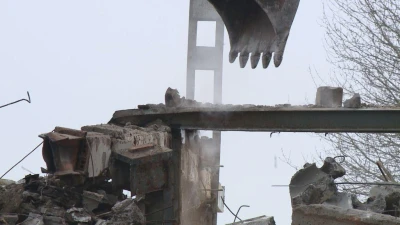 Gmina Gniewino: Burzenie hotelu w Nadolu