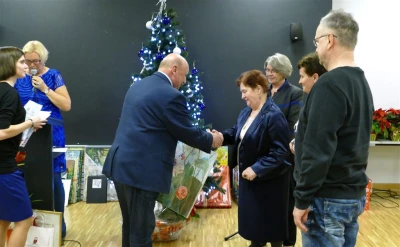 Dyrektor biblioteki w Bolszewie przechodzi na emeryturę (fot. Leszek Spigarski)