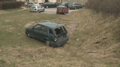 Władysławowo: Radiowóz zepchnął auto