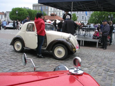 III Runda Mistrzostw Polski Pojazdów Zabytkowych 2015 fot. Leszek Spigarski