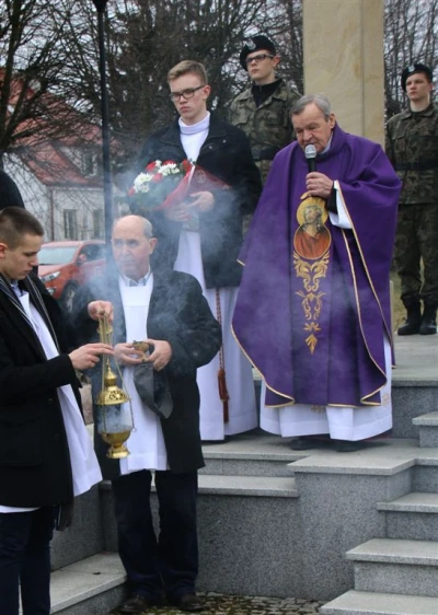 Żołnierzom Wyklętym - uroczystość przy Bramie Piaśnickiej