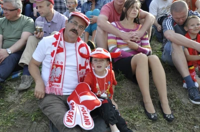 Mecz Hiszpania-Włochy. Tłumy w Fan Zone