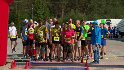 Biegacze wystartowali w Luzińskiej Dziesiątce 