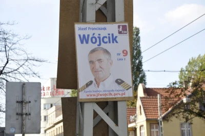 Plakaty wyborcze zasypały trójmiasto