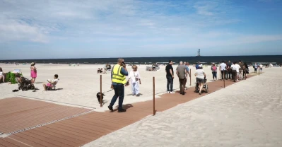 Nowe podesty ułatwią dostęp do plaży