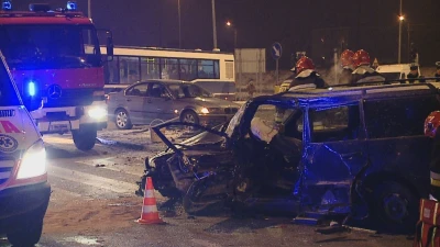 Wypadek samochodu osobowego z samochodem pożarniczym