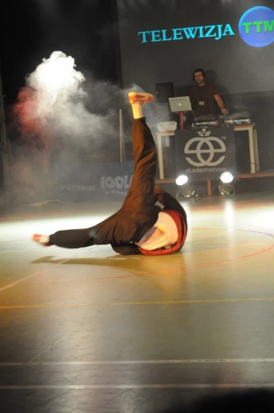 Eat Your Feet w Rumi