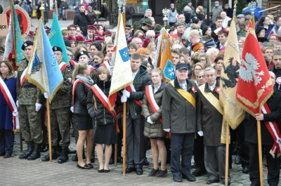 Biało-czerwona parada niepodległościowa w Wejherowie