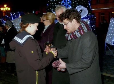 Betlejemskie Światło Pokoju - Wejherowo 2015 fot. Leszek Spigarski