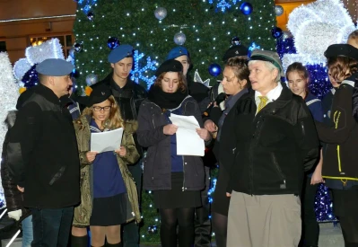 Betlejemskie Światło Pokoju - Wejherowo 2015 fot. Leszek Spigarski