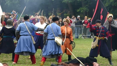 Rekonstrukcja historyczna 2017. Bitwa o taborowy wóz kupiecki - fot. Leszek Spigarski