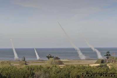 Anakonda 2010: udany desant wojsk Wislandii w Ustce