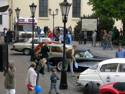 III Runda Mistrzostw Polski Pojazdów Zabytkowych 2015 fot. Leszek Spigarski