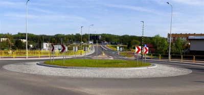 Wejherowskie rondo przed nadaniem imienia 'Gryfa Pomorskiego' - fot. Leszek Spigarski.