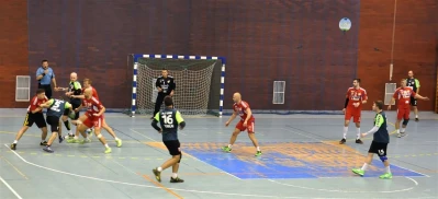 Zwycięstwo Tytanów 34:28 na otwarcie sezonu - fot. Leszek Spigarski
