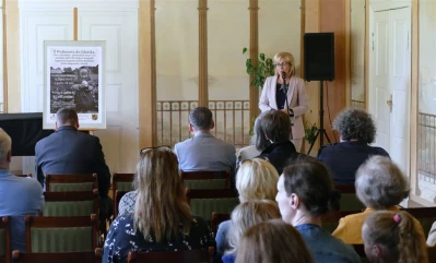Wernisaż wystawy starych fotografii w wejherowskim muzeum - fot. Leszek Spigarski