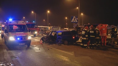 Wypadek samochodu osobowego z samochodem pożarniczym