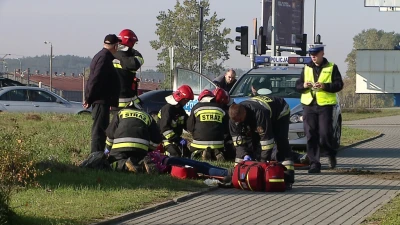 Uderzył w latarnię na Rondzie Solidarności