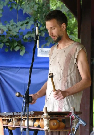 Muzyczne Lato 2017. Zespół „Foliba” na małej scenie w Parku Miejskim