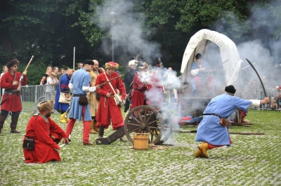 Rekonstrukcja historyczna 2016. Atak na taborowy wóz kupiecki fot. Leszek Spigarski