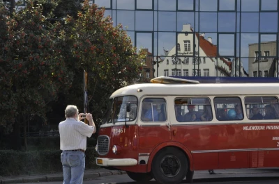 Zabytkowe autobusy na gdańskich ulicach
