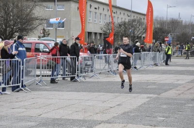 Biegli pod wiatr z okazji urodzin Gdyni