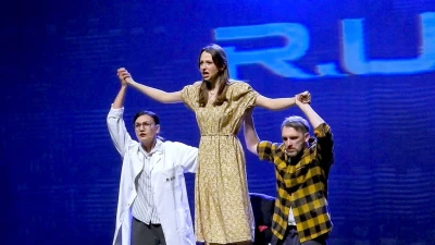 Za nami premiera R.U.R w Filharmonii Kaszubskiej
