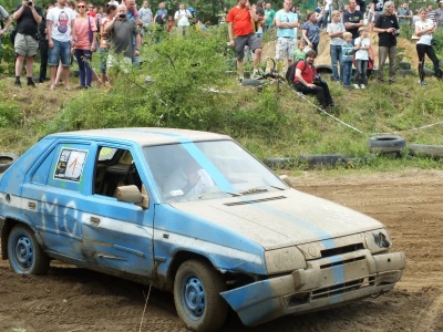 Weekend pod znakiem Wrak Race