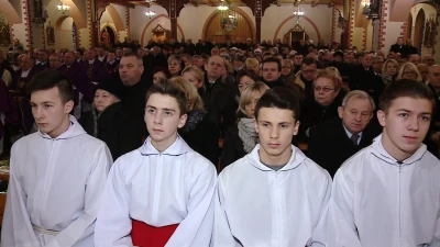 Księdza infułata Albina Potrackiego żegnały tłumy