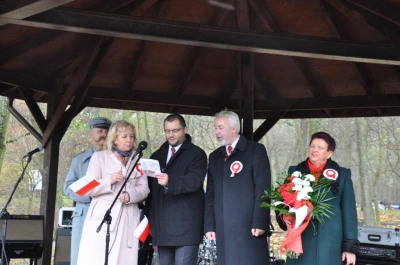 Biało-czerwona parada niepodległościowa w Wejherowie