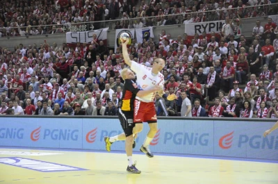 Biało-czerwoni przegrali w Ergo Arenie