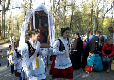 Pielgrzymi z Kościerzyny, Przodkowa, Żukowa i Grzybna dotarli do Wejherowa fot. Leszek Spigarski