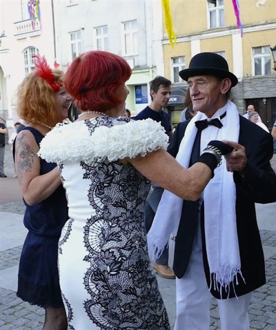 Teatr Pijana Sypialnia na placu Jakuba Wejhera