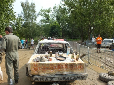 Weekend pod znakiem Wrak Race