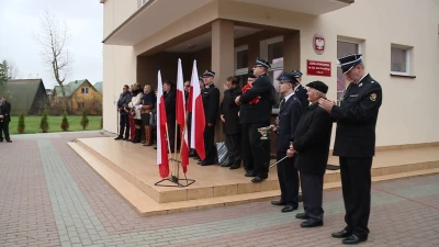 Nowy wóz dla OSP w Karwi