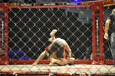 Ekstremalne walki na gdyńskiej gali MMA