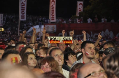 Tłumy w gdańskiej Strefie Kibica