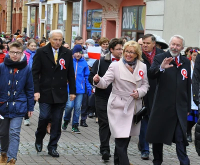 Biało-czerwona parada niepodległościowa w Wejherowie