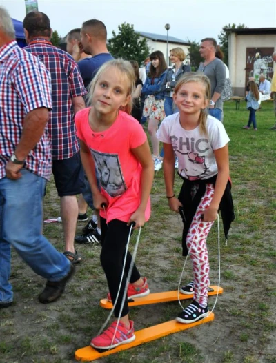 Dzień Sąsiada - piknik rodzinny na Osiedlu Sucharskiego (fot. Leszek Spigarski)