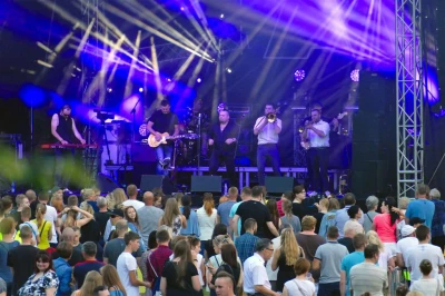 Kabaret Dno i zespół Mitra na Letnim Festynie w Wejherowie