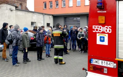 Ogólnopolski Turniej Wiedzy Pożarniczej - eliminacje miejsko-gminne. Wejherowo 17.03.2017 - fot. Leszek Spigarski