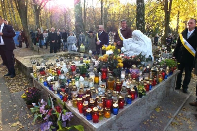 Wszystkich Świętych (fot. Leszek Spigarski)