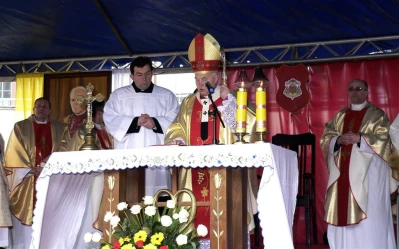 Rocznica nadania imienia Jana Pawła II Samorządowemu Gimnazjum w Bolszewie