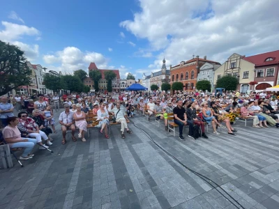 W rytmie tanga - koncert z okazji urodzin ks. Jana Kaczkowskiego