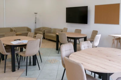 Nowe instalacje i oświetlenie. Ponad 400 tysięcy złotych na remonty w I LO